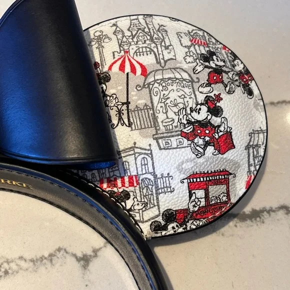 Disney 2026Dooney & Bourke Mickey Mouse & Minnnie Mouse Main street Ears